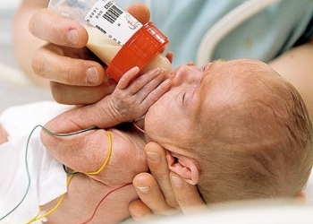 Convocan a donar leche materna