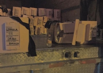 Arriban a Piedras Negras paquetes electorales abiertos