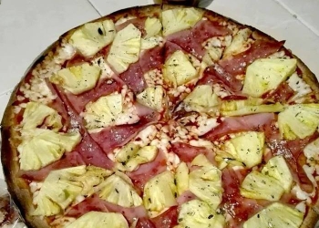 Muere el inventor de la pizza hawaiana, una de las más polémicas