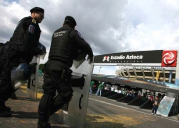Más de 3 mil policías vigilan el encuentro de futbol México-Estados Unidos