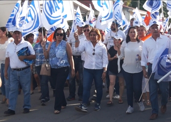Cientos marchan por la dignidad de Piedras Negras