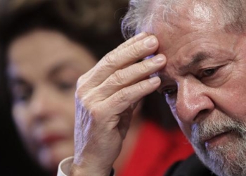 Lula da Silva condenado a más de nueve años de cárcel por corrupción