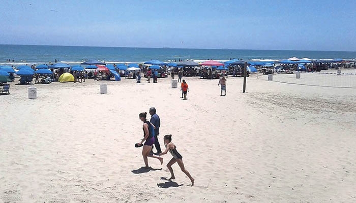 Turistas desairan a Isla del Padre y pasean en Tamaulipas