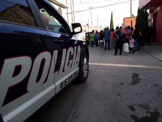 Madre salva a su hijo ladrón de ser linchado en Pachuca