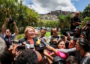 Venezuela, un nuevo gobierno de facto: exfiscal Ortega Díaz
