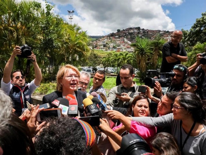 Venezuela, un nuevo gobierno de facto: exfiscal Ortega Díaz