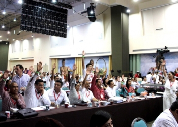 PRI pone fin a ‘chapulines’ en plurinominales
