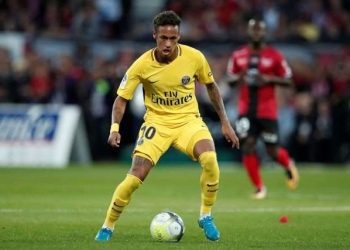 Neymar deslumbra en su debut con el PSG
