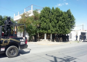 Mata a su hijo y se suicida