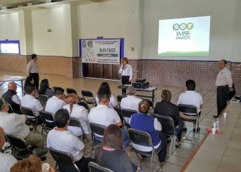 IMSS capacita a 176 mil trabajadores y dar mejor trato a los derechohabientes