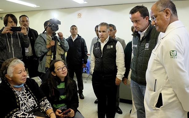 Director general del IMSS supervisó la operación del Centro Médico Nacional “La Raza”, tras el sismo