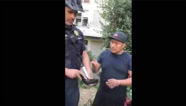 Policía despoja de su efectivo a migrante