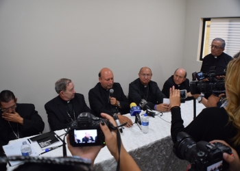Nuncio reconoce fallas en caso de pederastia