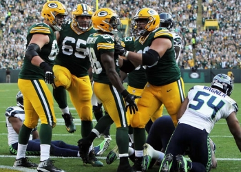 Packers vence a Seahawks 17-9