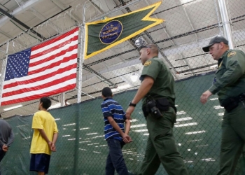 Detiene ‘la migra’ a niña mexicana al salir del hospital