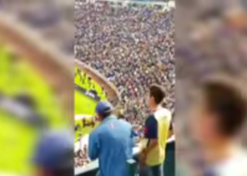 VIDEO: Joven americanista narra penal del Cruz Azul a su amigo invidente