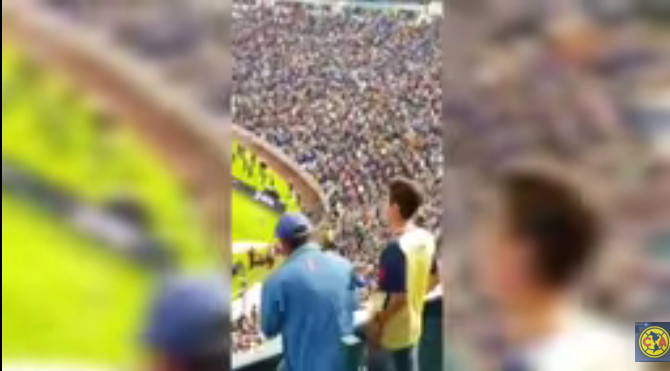 VIDEO: Joven americanista narra penal del Cruz Azul a su amigo invidente