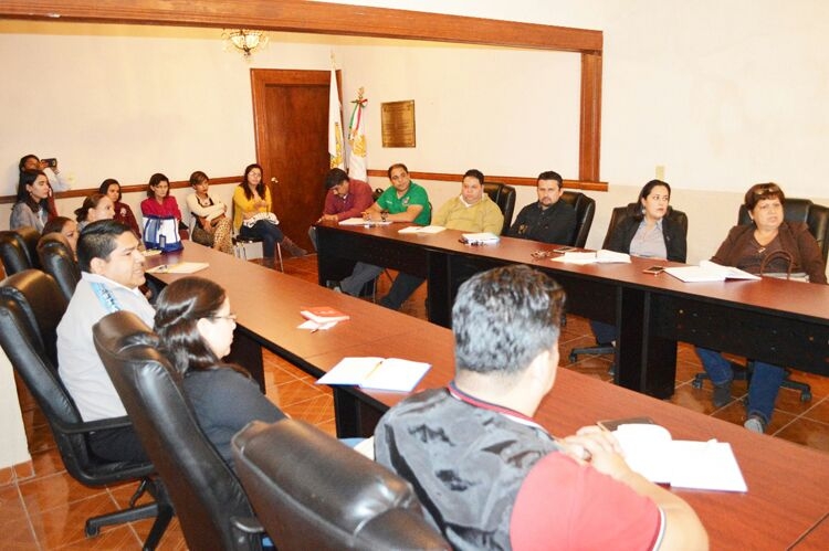 Planean rifa en beneficio de planteles escolares