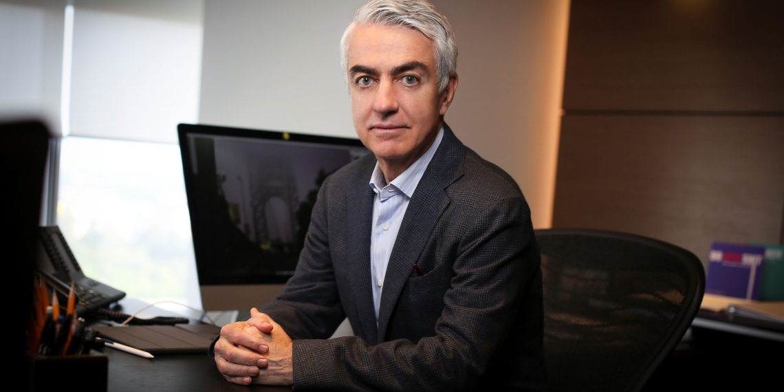 Matan a balazos al director general de Izzi