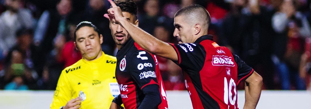 Los Xolos dan la voltereta ante León