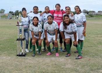 Deportivos Torres y Victoria logran sendos títulos