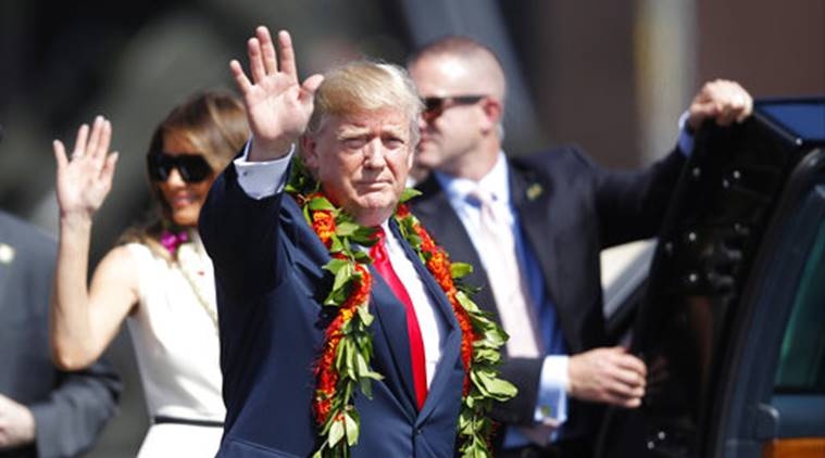 Trump realiza su primera gira a Hawai antes de partir a Japón