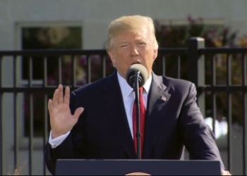 Trump pide eliminar de inmediato lotería de visas