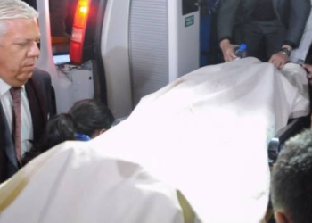 Hospitalizan de emergencia a Elba Esther