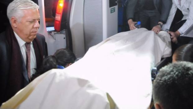 Hospitalizan de emergencia a Elba Esther