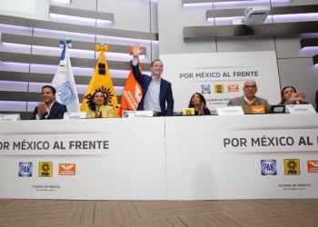 Renuncia Ricardo Anaya a dirigencia del PAN, busca candidatura presidencial