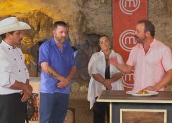 VIDEO: Benito Molina tira platillo en MasterChef