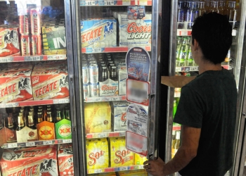 Amplían horario de venta de alcohol para fin de año
