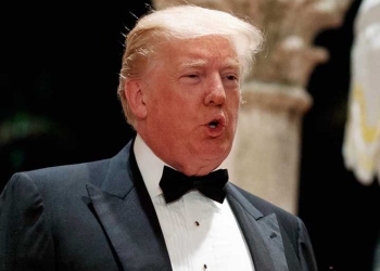 Trump arremete contra Pakistán e Irán en primeros tuits del año