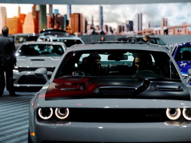 Automotrices instan a Trump a no abandonar el TLCAN