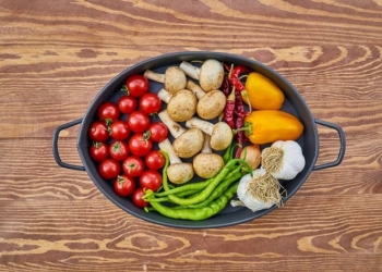 Especialistas advierten sobre riesgos por dietas veganas