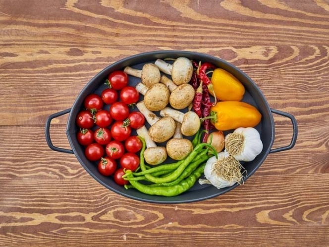 Especialistas advierten sobre riesgos por dietas veganas