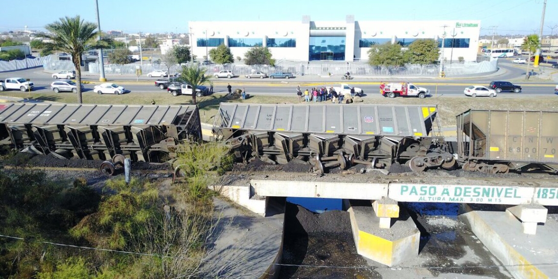Descarrilan vagones del tren