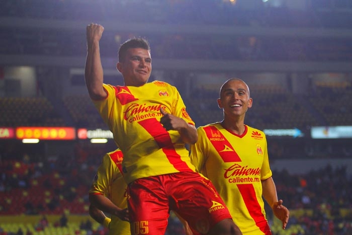 Monarcas madruga a Cimarrones
