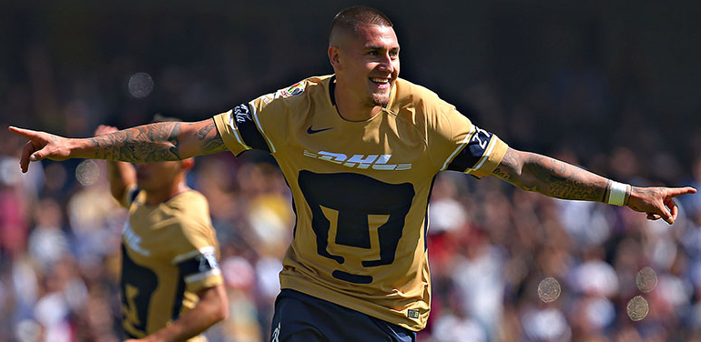 Pumas en lo más alto de la Tabla