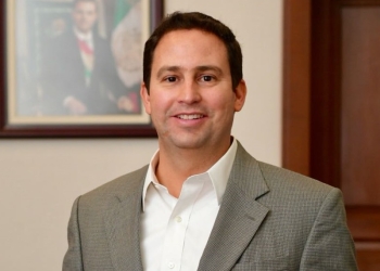 Asume Javier Díaz la Administración Fiscal de Coahuila