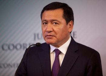 Prevén que Osorio Chong deje su cargo; se reúne con Peña Nieto