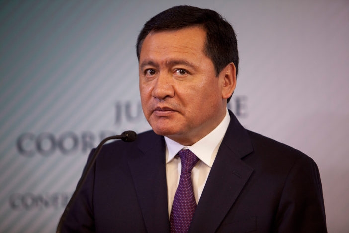 Prevén que Osorio Chong deje su cargo; se reúne con Peña Nieto
