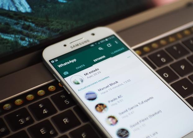 ¿Estás en grupos en WhatsApp? Es posible que te espíen