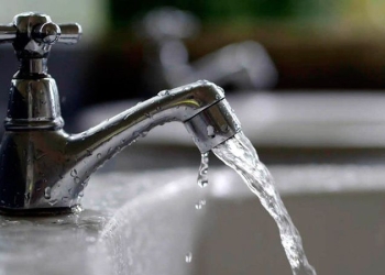 Hallan cancerígenos en agua de Texas
