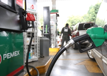 Seguirán “ajustes graduales” en las gasolinas: SHCP