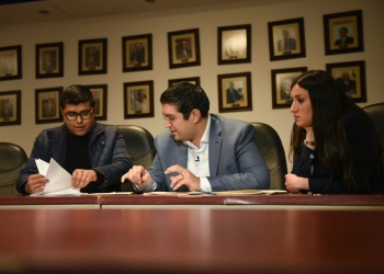 Se registra Benito Ramírez como precandidato del PAN a la alcaldía