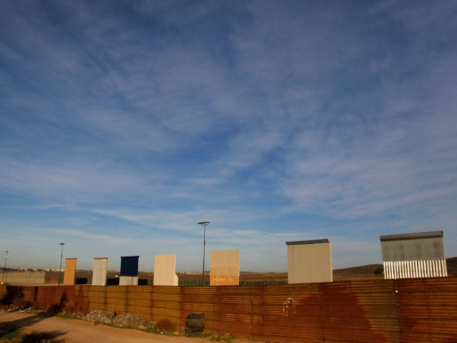 En Austin vetarán a empresas que construyan muro fronterizo