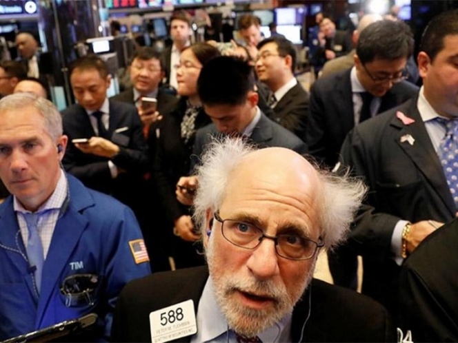 Jueves negro: Bolsa Mexicana se desploma junto con Wall Street