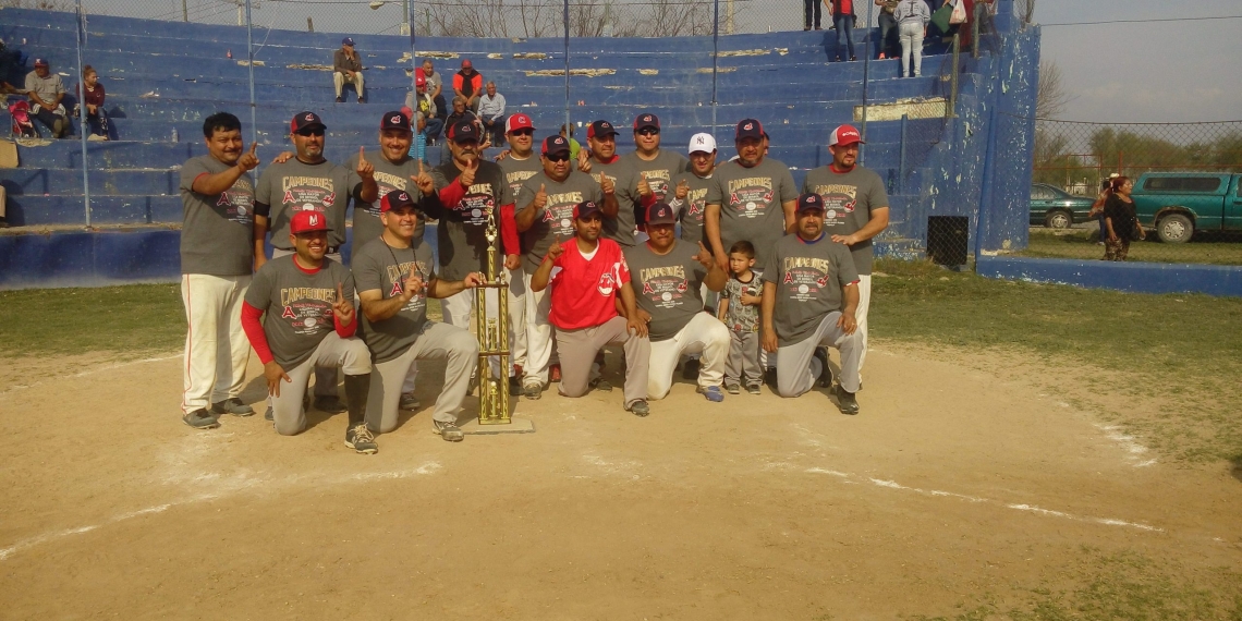 Indios campeón del béisbol de la liga mayor de veteranos