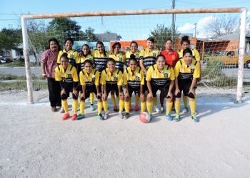 Se aproxima nacional femenil y varonil de fútbol en Acapulco
